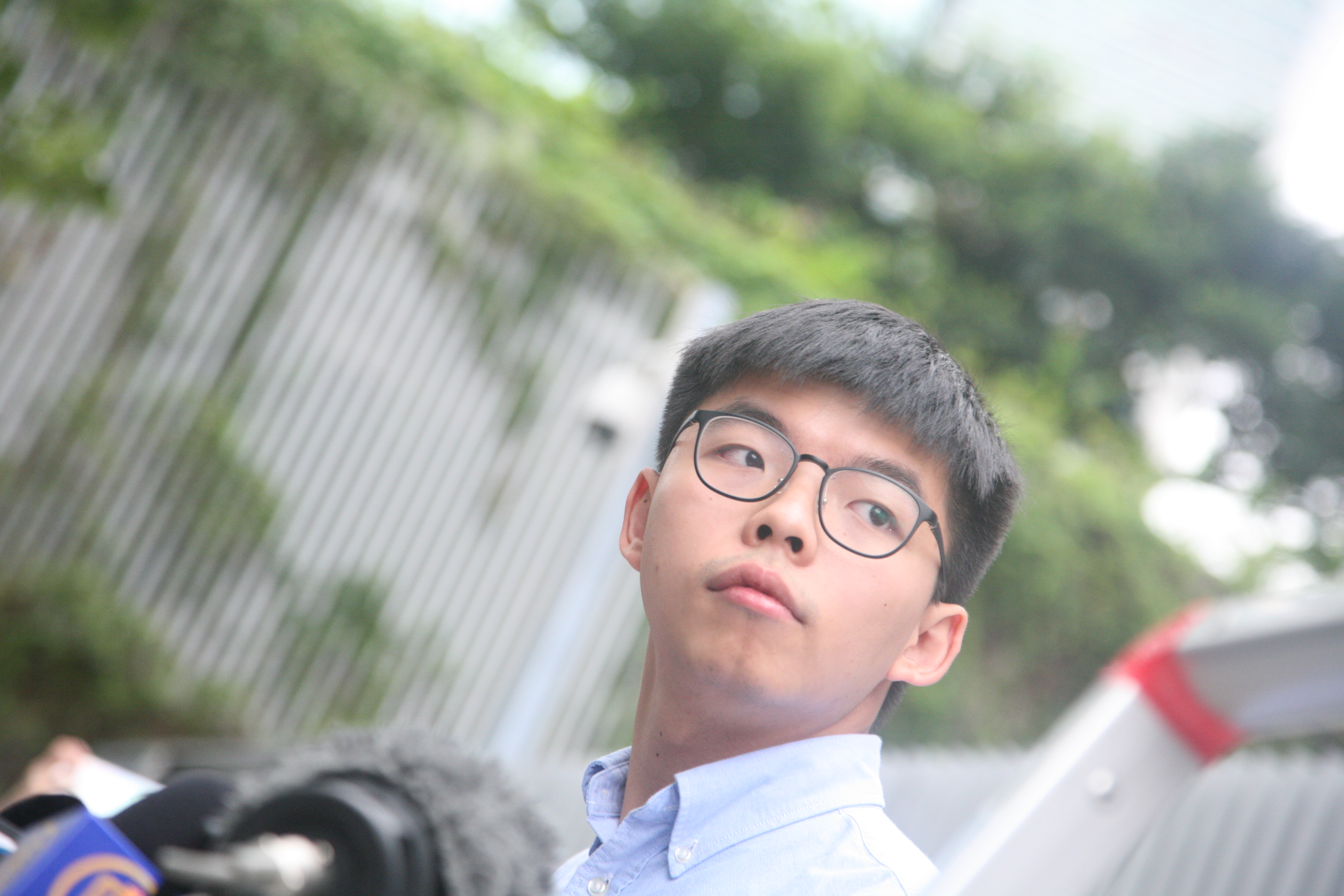 Joshua Wong impedido de concorrer às eleições distritais de Hong Kong em outubro de 2019.