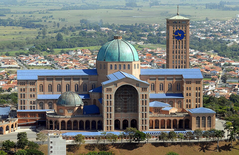 A basílica de Nossa Senhora Aparecida