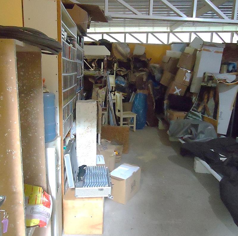 Figura 77 do Laudo 0392/2016 da Polícia Federal — Imagem do interior do depósito.