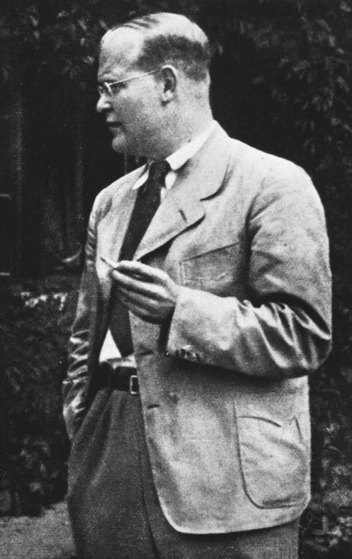 Retrato de Dietrich Bonhoeffer, teólogo da resistência ao nazismo, capa do ensaio sobre a teoria da estupidez.